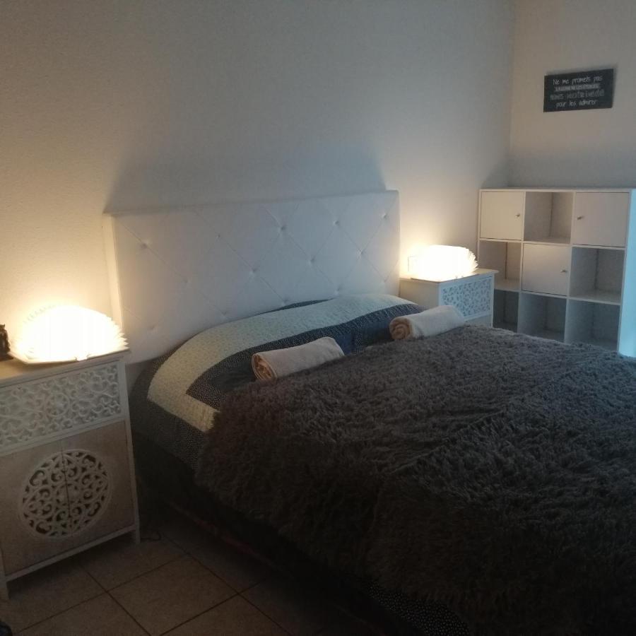 Appartement T2 En Residence Securisee 欧洛圣马里 外观 照片